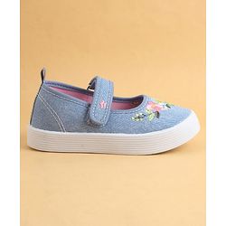Cute Walk by Babyhug Velcro Closure Casual Shoes with Floral Embroidery - Blue
