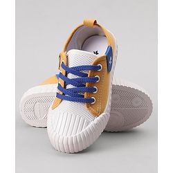 Cute Walk by Babyhug Lace Up Solid Casual Shoes - Dark Green