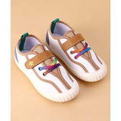 Cute Walk by Babyhug Velcro Closure Casual Shoes With Star Print - Pink