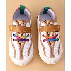 Cute Walk by Babyhug Velcro Closure Casual Shoes With Star Print - Pink