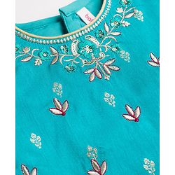 Babyhug Brocade Woven Half Sleeves  Choli Lagenga Dupattta Set with Floral and Sequinned Embroidery - Teal