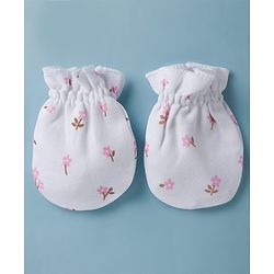 Babyhug 100% Cotton Interlock Knit Cap Mittens & Booties Set With Floral Print & Bow Applique White - Diameter 14 cm