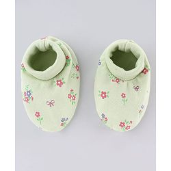 Babyhug 100% Cotton Interlock Knit Cap Mitten & Booties Set With Floral Print & Bow Applique Light Green - Diameter 15 cm