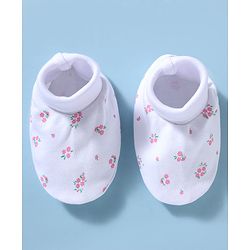 Babyhug 100% Cotton Knit Floral Printed Cap Mittens & Booties Set White - Diameter 15 cm