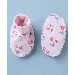 Babyhug 100% Cotton Interlock Knit Caps Mittens & Booties with Dinosaur Print White - Diameter 15.5 cm