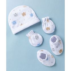 Babyhug 100% Cotton Interlock Knit Cap Mittens & Booties Set With Teddy Bear Print White -Diameter 10.5 cm