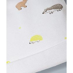 Babyhug 100% Cotton Interlock Knit Cap Mittens & Booties Set With Squirrel Print White - Diameter 14.5 Cm