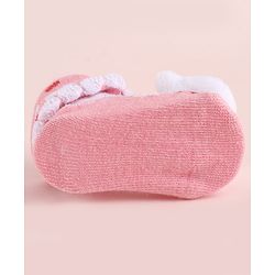 Cute Walk by Babyhug Fabric Heart Socks Shoes With Large Cat Applique - Pink