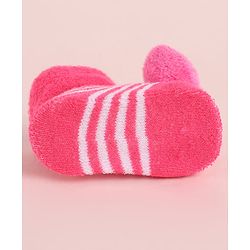 Cute Walk by Babyhug Fabric  Socks Shoes With  Large Heart Applique - Pink