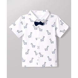 Babyhug 100% Cotton Single Jersey Knit Half Sleeves Giraffe Print Shirt & Shorts Set With Suspender & Bow - White & Navy Blue