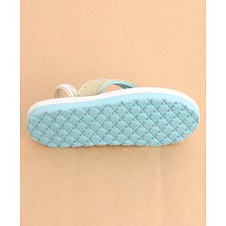 Cute Walk by Babyhug Back Strap Closure Star Printed Flip Flops - White