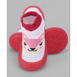 Cute Walk by Babyhug Slip On Closure Sock shoes With Fox Design - Pink