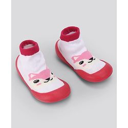Cute Walk by Babyhug Slip On Closure Sock shoes With Fox Design - Pink