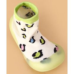 Cute Walk by Babyhug Slip On Printed Sock Shoes - Green