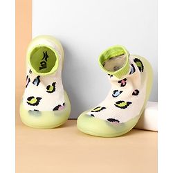 Cute Walk by Babyhug Slip On Printed Sock Shoes - Green