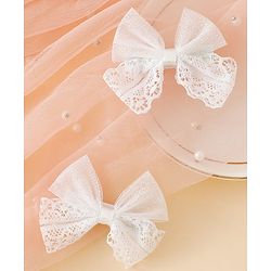 Babyhug Free Size Bow & Butterfly Clips - White