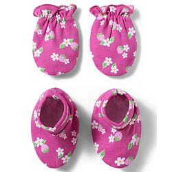 Babyhug 100% Cotton Knit Floral & Starwberry Printed Mittens & Booties Set - Multicolor