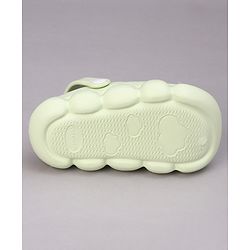 Cute Walk by Babyhug Clogs with Backstrap & Penguin Applique - Green