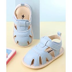 Cute Walk by Babyhug Velcro Closure Solid Booties - Light Blue