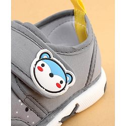 Cute Walk by Babyhug Velcro Closure Musical Shoes With Animal Applique - Grey