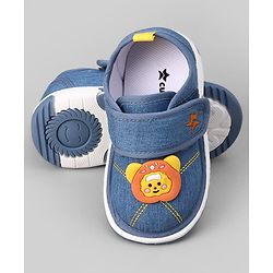 Cute Walk by Babyhug Velcro Closure Musical Casual Shoes With Lion Applique - Blue