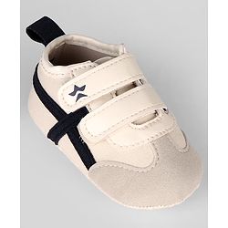 Cute Walk by Babyhug Velcro Closure Solid Booties - Beige