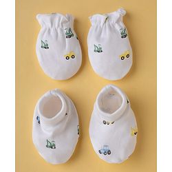 Babyhug 100% Cotton Interlock Knit Vehicle Printed Mittens & Booties - White
