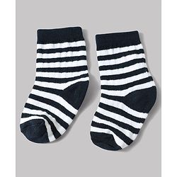 Cute Walk by Babyhug Non Terry Knit Anti-bacterial Ankle Length Striped Sock With Text Design Pack of 3 - White & Black