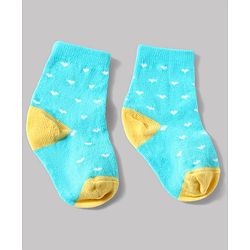 Cute Walk by Babyhug Anti-Bacterial Ankle Length Striped Sock With Heart & Polka Dot Design Pack of 3 - White