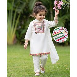 Babyhug Cotton Blend Woven Full Sleeves Floral Embroidered Kurta Palazzo Set With Dupatta - White