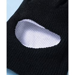 Babyhug Knit Solid Reversible Monkey Cap Black & White - Diameter 10 cm