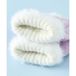 Babyhug Gloves With Bow Applique - PInk