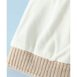 Babyhug Woollen Cap & Muffler With Dino Applique in White - Diameter 16.5 cm