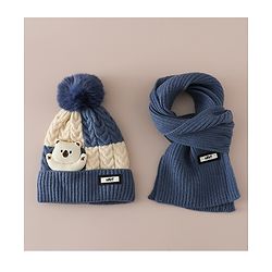 Babyhug Woollen Cap & Muffler With Bear Applique in Red -Diameter 17.5 cm