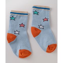 Cute Walk By Babyhug Non Terry Knit Anti Bacterial Ankle Length Striped  Socks With Vehicle & Star Desgin Pack of 3 -  Black, Light Blue & White