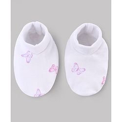 Babyhug 100% Cotton Interlock Knit Cap Mittens & Booties with Butterfly Print & Bow Applique White - Diameter 14 cm