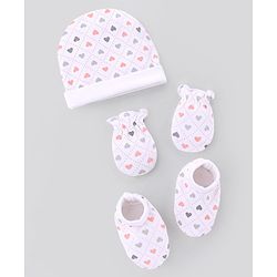 Babyhug 100% Cotton Interlock Knit Caps Mittens & Booties with Heart Print White - Diameter 16 cm