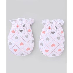 Babyhug 100% Cotton Interlock Knit Caps Mittens & Booties with Heart Print White - Diameter 16 cm