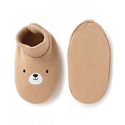 Babyhug 100% Cotton Interlock Knit Cap Mitten & Booties with Bear Print & Applique Tan - Diameter 19 cm