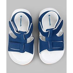 Cute Walk by Babyhug Velcro closure Sandals in Blue