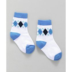Cute Walk by Babyhug Ankle Length Socks Fish & Diamond Design Pack of 3 - Green White Black