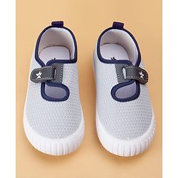 Cute Walk by Babyhug Velcro Closure Casual Shoes - Grey