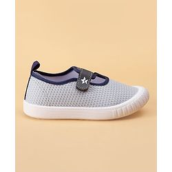 Cute Walk by Babyhug Velcro Closure Casual Shoes - Grey
