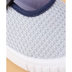 Cute Walk by Babyhug Velcro Closure Casual Shoes - Grey