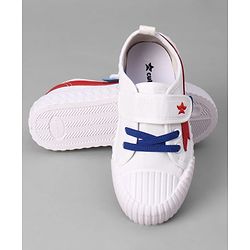 Cute Walk by Babyhug Velcro Closure Solid Casual Shoes - White