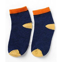 Cute Walk by Babyhug Knit Socks with Vehicles & Star Print Pack of 3 in Blue & Black