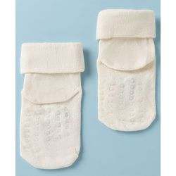 Cute Walk By Babyhug Poly Blends Knit Anti Bacterial Ankle Length Socks With Strawberry Design - Beige