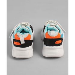 Cute Walk by Babyhug Velcro Closure Star Printed Sneakers - White