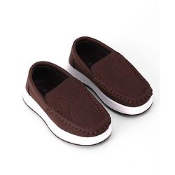 Cute Walk by Babyhug Slip On Solid Formal & Party Wear Shoes - Black