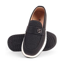 Cute Walk by Babyhug Slip On Solid Formal & Party Wear Shoes  - Black